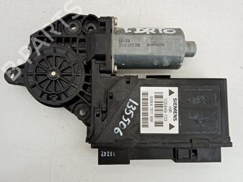 Used Right rear window motor Right rear window motor AUDI A4 B6 (8E2) 2.5 TDI (155 hp) 21037179 21037179
