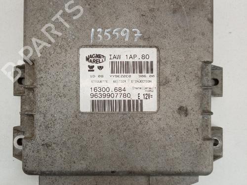 Used Engine control unit (ECU) Engine control unit (ECU) PEUGEOT 206 Hatchback (2A/C) 1.1 i (60 hp) 21037248 21037248