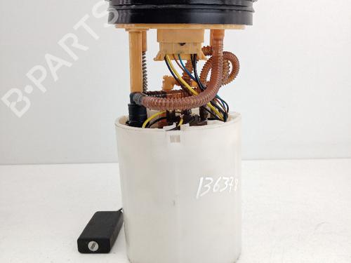 Used Fuel pump Fuel pump SEAT IBIZA IV (6J5, 6P1) 1.2 TDI (75 hp) 21037865 21037865