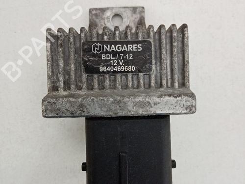 rear-spoiler-citroen-berlingo-multispace-b9-9640469680-2008-21038616 main image