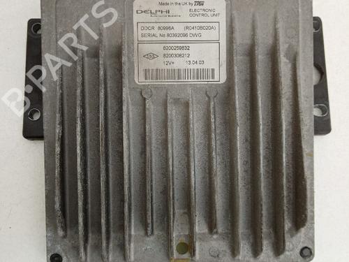Used Engine control unit (ECU) Engine control unit (ECU) RENAULT MEGANE II (BM0/1_, CM0/1_) [2001-2012] 21038650 21038650