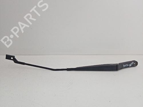 Used Front windshield wiper arm Front windshield wiper arm SEAT IBIZA IV (6J5, 6P1) 1.4 TDI (80 hp) 21038743 21038743