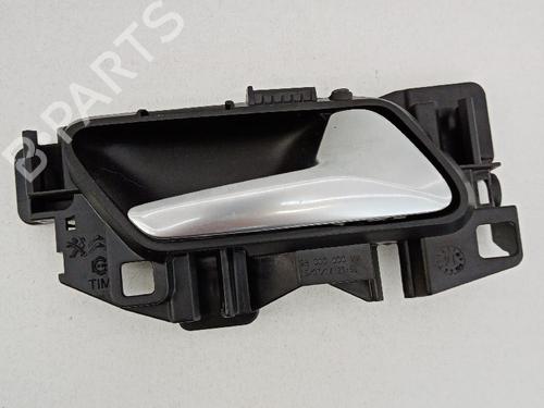Used Front right interior door handle Front right interior door handle PEUGEOT 308 SW II (LC_, LJ_, LR_, LX_, L4_) 1.6 HDi / BlueHDi 115 (LCBHXM, LCBHXT) (115 hp) 21038942 21038942