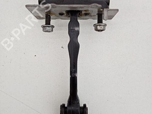 Used Hinge/Door check strap Hinge/Door check strap 21038953 21038953