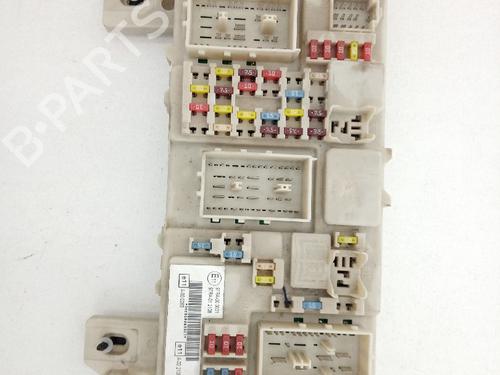 Used Fuse box Fuse box FORD C-MAX (DM2) 1.6 TDCi (109 hp) 21039338 21039338