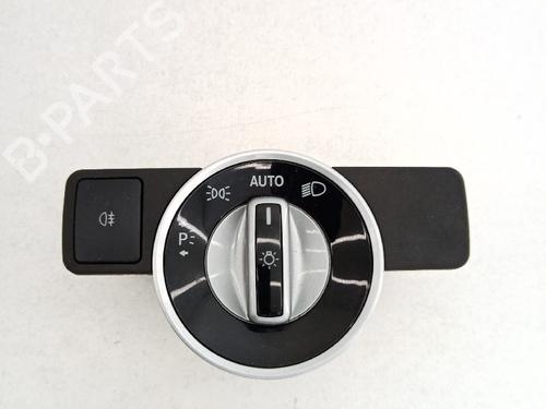 Used Headlight switch Headlight switch MERCEDES-BENZ A-CLASS (W176) A 180 CDI / d (176.012) (109 hp) 21039560 21039560