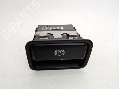 Used Hand brake Hand brake MERCEDES-BENZ A-CLASS (W176) A 180 CDI / d (176.012) (109 hp) 21039561 21039561