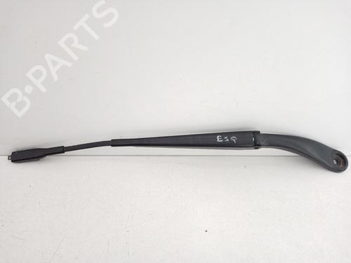 Used Front windshield wiper arm Front windshield wiper arm MERCEDES-BENZ A-CLASS (W176) A 180 CDI / d (176.012) (109 hp) 21039571 21039571