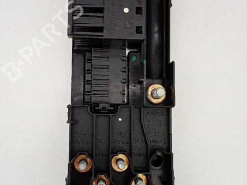 Used Fuse box Fuse box MERCEDES-BENZ E-CLASS (W211) E 320 CDI (211.026) (204 hp) 21039794 21039794