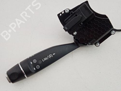 Used Steering wheel controls Steering wheel controls MERCEDES-BENZ A-CLASS (W176) A 180 CDI / d (176.012) (109 hp) 21052986 21052986