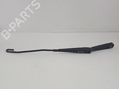 Used Front windshield wiper arm Front windshield wiper arm 21039952 21039952