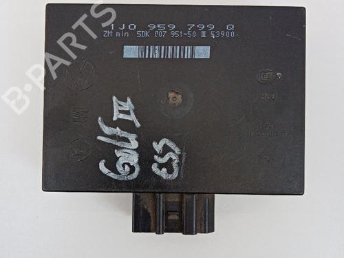 Used Electronic module Electronic module VW GOLF IV (1J1) [1997-2008] 21040096 21040096