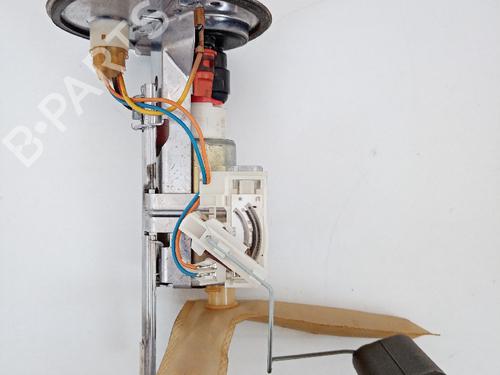 Used Fuel pump Fuel pump FORD MONDEO II Saloon (BFP) 1.6 i (90 hp) 21040605 21040605