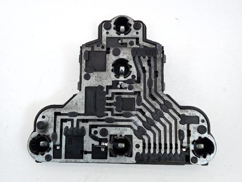 Used Lamp holder Lamp holder VW GOLF III (1H1) 1.9 TD, GTD (75 hp) 21040667 21040667