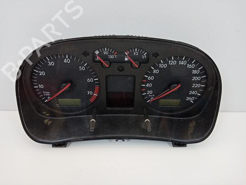 Used Instrument cluster Instrument cluster VW GOLF IV Variant (1J5) 1.6 (101 hp) 21042454 21042454