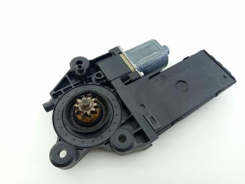 Used Left front window motor Left front window motor RENAULT MEGANE III Hatchback (BZ0/1_, B3_) 1.5 dCi (106 hp) 23883067 23883067