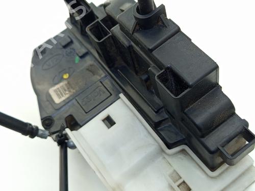 Front left lock KIA CEE'D Hatchback (ED) 1.6 CRDi 115 | BP24125768C98 - Image 6