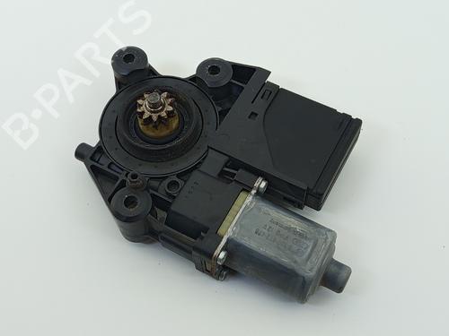 Used Right front window motor Right front window motor RENAULT MEGANE III Grandtour (KZ0/1) 1.5 dCi (86 hp) 24153403 24153403