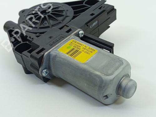 Left front window motor VOLVO V40 Hatchback (525) D2 | BP24356538E21 - Image 6