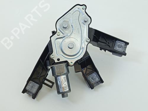 Used Rear wiper motor Rear wiper motor PEUGEOT 308 II (LB_, LP_, LW_, LH_, L3_) 1.6 BlueHDi 120 (120 hp) 24660610 24660610