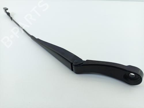 Used Front windshield wiper arm Front windshield wiper arm PEUGEOT 308 II (LB_, LP_, LW_, LH_, L3_) 1.6 BlueHDi 120 (120 hp) 24817685 24817685