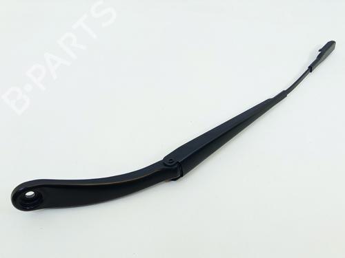 front-windshield-wiper-arm-mercedes-benz-cla-coupe-c117-2013-2014-2015-2016-2017-2018-2019-25342564 main image