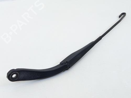 front-windshield-wiper-arm-dacia-sandero-ii-2012-25847774 main image
