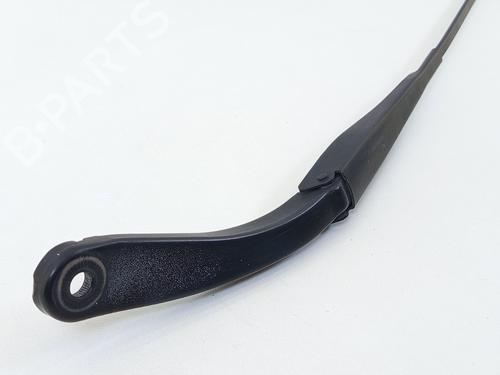 Front windshield wiper arm DACIA SANDERO II 1.5 dCi | BP25847774C143 - Image 2