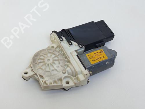 Used Left front window motor Left front window motor VW GOLF IV (1J1) 1.4 16V (75 hp) 25896502 25896502