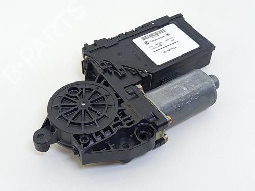 Used Left front window motor Left front window motor PORSCHE CAYENNE (9PA) Turbo 4.5 (450 hp) 26125035 26125035