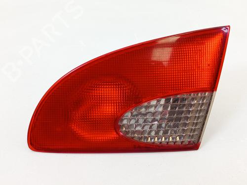 Used Right tailgate light Right tailgate light 26157093 26157093