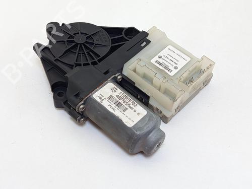 Used Right rear window motor Right rear window motor VW TOURAN (1T1, 1T2) 2.0 TDI (140 hp) 27233640 27233640