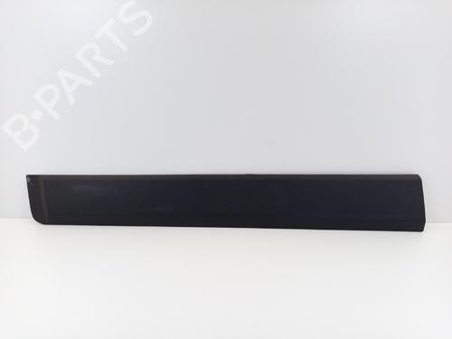 Used Door moulding trim Door moulding trim CHEVROLET CAPTIVA (C100, C140) 2.0 D (126 hp) 27467712 27467712