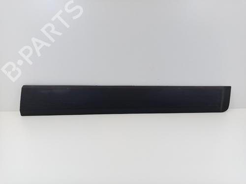 Used Door moulding trim Door moulding trim CHEVROLET CAPTIVA (C100, C140) 2.0 D (126 hp) 27467713 27467713
