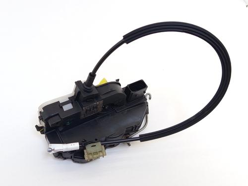 front-left-lock-opel-insignia-a-saloon-g09-2008-2009-2010-2011-2012-2013-2014-2015-2016-2017-27859745 main image