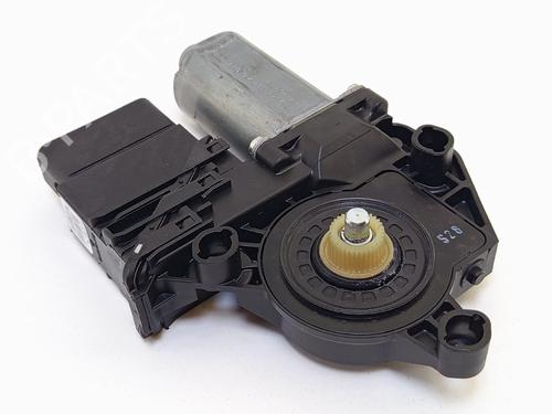 Left rear window motor VW GOLF VI (5K1) 1.6 TDI | BP28096129E23  - Image 5
