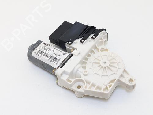 Used Right rear window motor Right rear window motor VW TOURAN (1T1, 1T2) 2.0 TDI (136 hp) 29395565 29395565