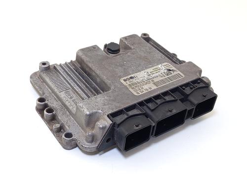 engine-control-unit-ecu-peugeot-206-sw-2ek-2002-29827633 main image