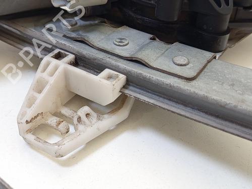 Front left window mechanism PEUGEOT 206 SW (2E/K) 1.4 HDi | BP29833239C22 - Image 4