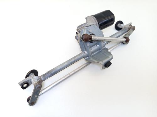 Used Front wiper motor Front wiper motor OPEL CORSA C (X01) 1.2 (F08, F68) (75 hp) 30363542 30363542