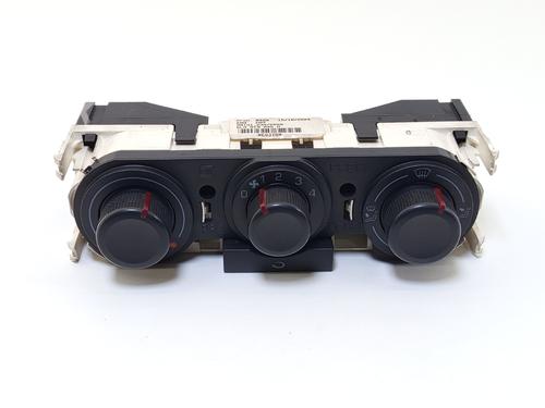 climate-control-seat-ibiza-iii-6l1-2002-2003-2004-2005-2006-2007-2008-2009-30550007 main image