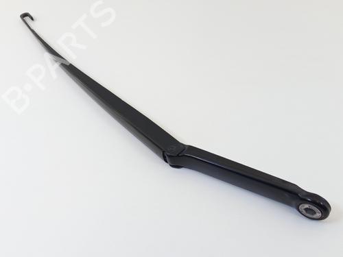 front-windshield-wiper-arm-bmw-3-e46-1997-1998-1999-2000-2001-2002-2003-2004-2005-30580245 main image