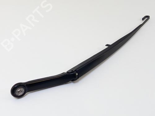 front-windshield-wiper-arm-bmw-3-e46-1997-1998-1999-2000-2001-2002-2003-2004-2005-30580246 main image