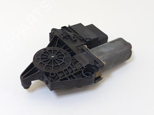 Used Left rear window motor Left rear window motor SKODA SUPERB I (3U4) 1.9 TDI (130 hp) 30713406 30713406