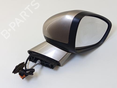 Used Right mirror Right mirror 31027467 31027467
