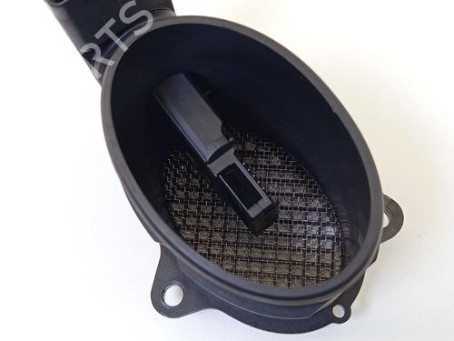 Mass air flow sensor FORD FOCUS C-MAX (DM2) 1.6 TDCi | BP31082086M95 - Image 3