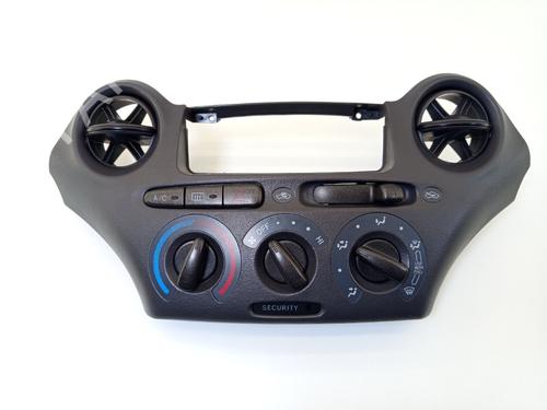 Used Climate control Climate control TOYOTA YARIS (_P1_) 1.0 (SCP10_, SCP10R) (65 hp) 31139315 31139315