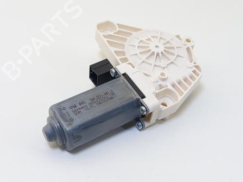 Used Right front window motor Right front window motor VW PASSAT B8 (3G2, CB2) 1.6 TDI (120 hp) 31344418 31344418