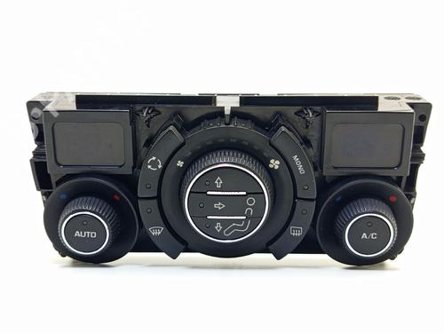 Used Climate control Climate control PEUGEOT 308 SW I (4E_, 4H_) 1.6 HDi (109 hp) 31817336 31817336