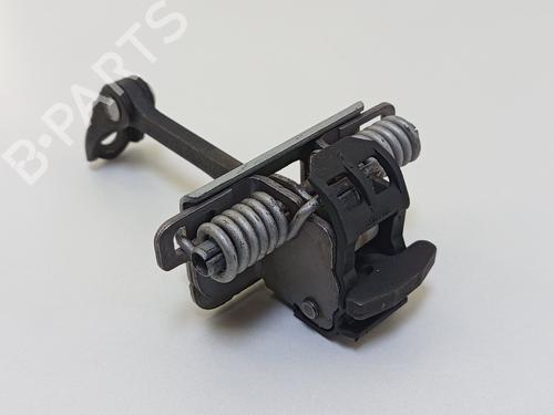 drhngseldrbegrnser-peugeot-partner-tepee-2008-31931842 main image